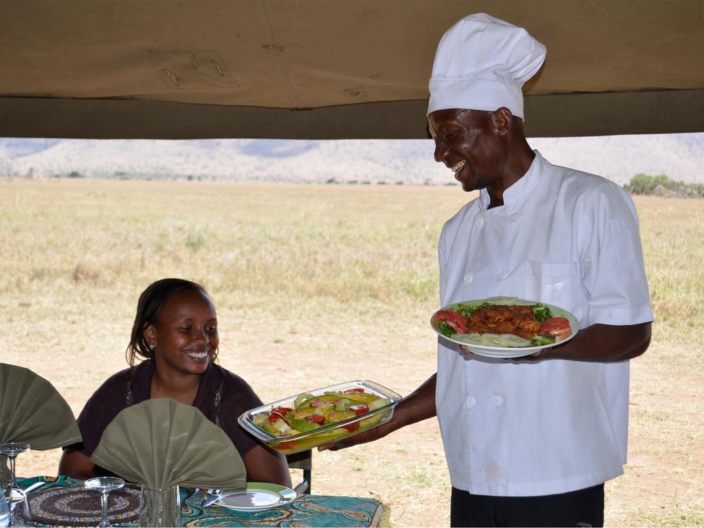 Kananga Special Tented Camp Banagi Buitenkant foto